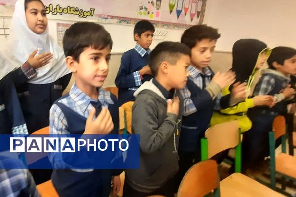 ویژه‌ برنامه‌های عزاداری حضرت زهرا(س) و هفته بسیج در مدرسه باران