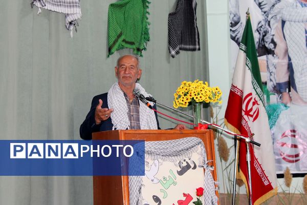 نواختن زنگ ایثار، شهادت و نماز در آموزشگاه ولایت شهرستان فریمان