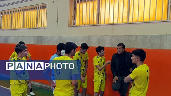 رقابت پرشور فوتسال مدارس ملکان با حضور ۸ تیم