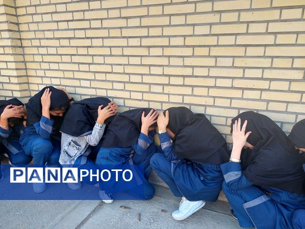 مانور زلزله در مدرسه مرحوم عباسی ملکان