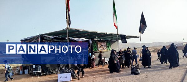 پیاده روی زائران وعاشقان امام علی بن موسی الرضا"ع"از مسیرباغچه تاتپه سلام