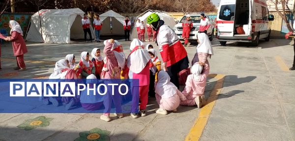 برگزاری مانور زلزله در سملقان