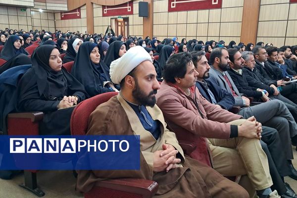 گردهمایی توجیهی «افق نو در تربیت» با تمرکز بر طرح ایرانمون