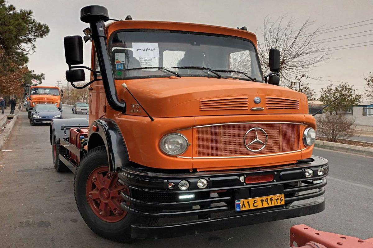 هفتمین دستگاه کامیون کمپرسی بنز ۱۹۳۰ به ناوگان شهرداری نسر افزوده شد