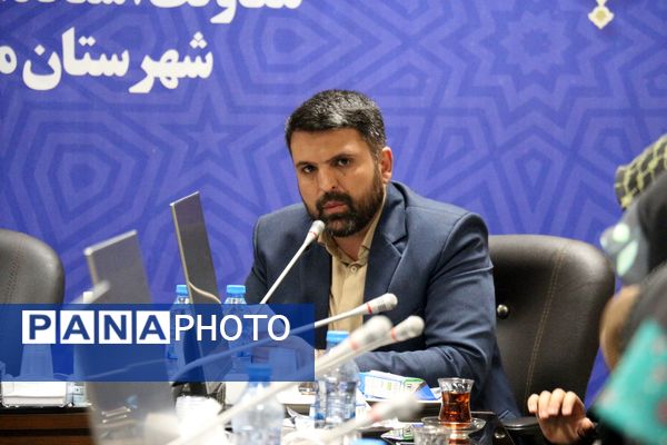 نشست خبری دختران میدان ۱۴ صفر ۳ با رئیس ستاد انتخابات شهرستان مشهد