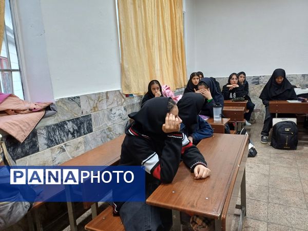 کارگاه آموزشی مشاوره در دبیرستان مطهره ناحیه ۶ مشهد