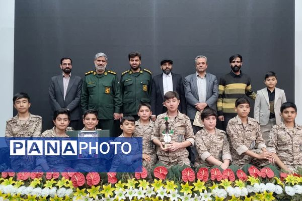 آیین اختتامیه دومین جشنواره سرود بسیج در کهریزک 