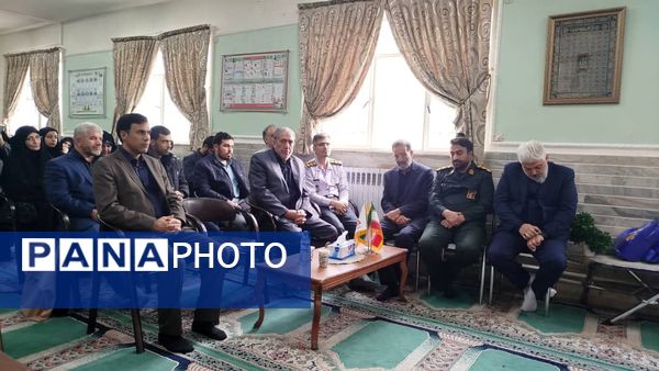 یادواره شهدای دبستان شاهد بنت‌الحسین تبریز با عطر فاطمی