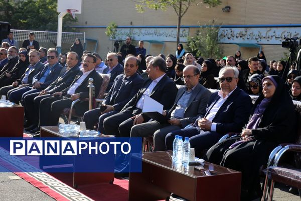 زنگ آغاز سال تحصیلی جدید در تبریز 