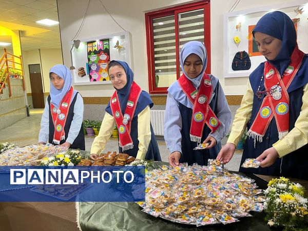 بازگشایی دبستان آرمینه مصلی نژاد همزمان با نواختن زنگ مهر وهفته  دفاع مقدس