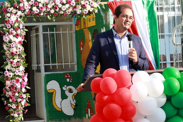 طنین زنگ استکبارستیزی در آموزشگاه سید حسن میرمحمدی میبد 