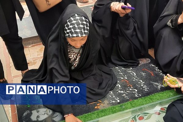 دختران اثرگذار شهرستان‌های تهران مزار سردار دلها و شهیده آیدا قاسمی را زیارت کردند
