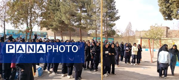 بزرگداشت هفته کتاب خوانی در نیشابور