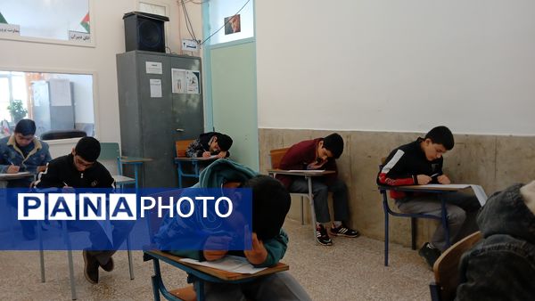 آغاز آزمون‌های نوبت اول در دبیرستان نمونه دولتی شهید حاج قاسم سلیمانی بن