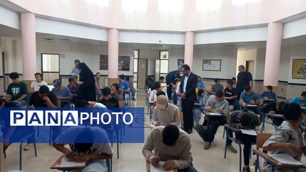 بازدید سرپرست اداره آموزش و پرورش استثنایی استان از روند برگزاری امتحانات نوبت دوم