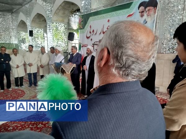 آیین غبارروبی ضریح مطهر امامزاده حمزه بن موسی کاظم (ع)