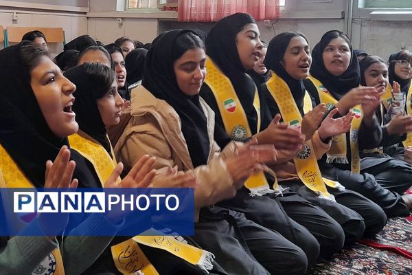 جشن روز مادر در مدارس شهید سرافراز و تربیت اسلامشهر