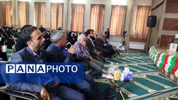 نواخته شدن زنگ ایثار و شهادت در دبیرستان شاهد خاندان قفلی ناحیه ۷