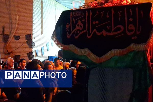 مراسم تشییع نمادین تابوت حضرت زهرا (س)در خیابان قناعت پیشه شیراز