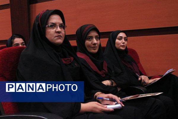 اختتامیه طرح‌ها و برنامه‌های آموزشی مقطع ابتدایی در بهارستان‌دو