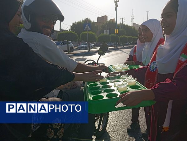 حال و هوای معنوی در دبستان شهید علی رضایی بندرعباس