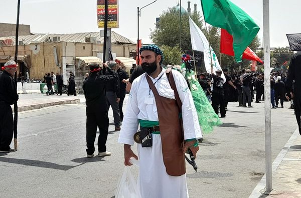 جلوه هایی از سوگواری سیدالشهدا در خیابان سوم خرداد قم