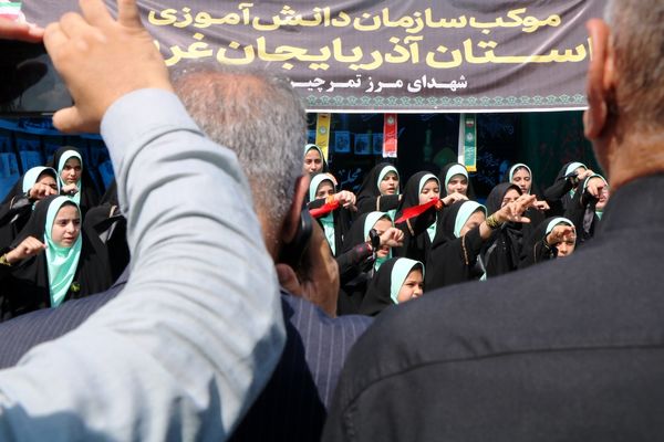 موکب سازمان دانش آموزی در مرز تمرچین شهرستان پیرانشهر