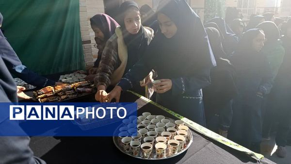 برپایی موکب ایام عزاداری فاطمیه در دبیرستان صدرا یزد