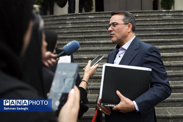 کوچک‌ سازی وزارت آموزش‌وپرورش به معنای تضعیف مدارس دولتی نیست