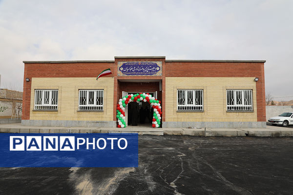 آیین افتتاح دبیرستان دخترانه پریدخت اورعی عباسیان و آیین کلنگ زنی ساخت 10 مدرسه