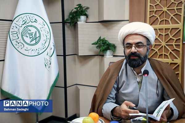 نشست خبری طرح ملی زندگی با آیه ها به وقت نوجوانی