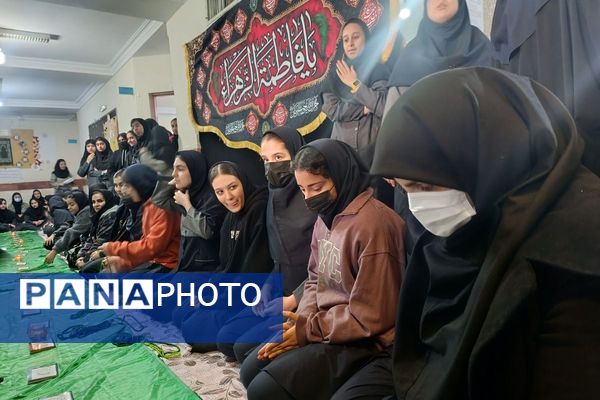 پیوند دل‌های دانش‌آموزان شهرقدس در سوگ حضرت زهرا(س)