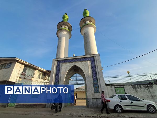 اقامه نماز عید سعید فطر در مسجد جامع جمنان قائمشهر