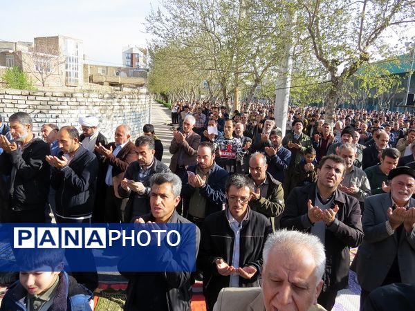اقامه نماز عید فطر در شهرستان بجنورد 
