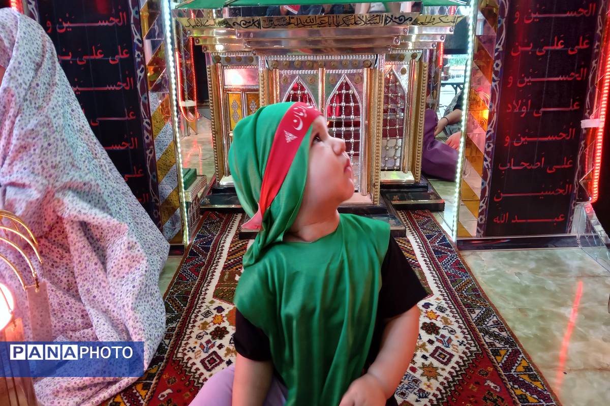 مراسم شیرخوارگان حسینی در حسینیه ولیعصر زرقان 