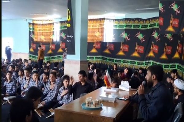 عزاداری دانش آموزان دبیرستان شادیان قم