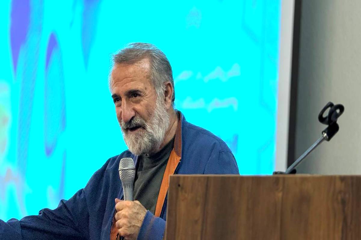 بازیگری سختتر از معلمی است