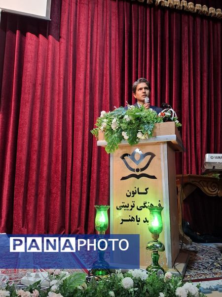 گرامیداشت روز مادر مدرسه دخترانه ۱۷ شهریور 