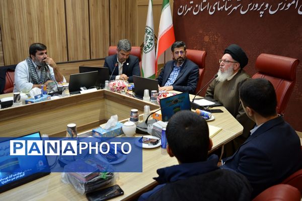 بدرقه دانش‌آموزان عمره‌گزار شهرستان‌های استان تهران