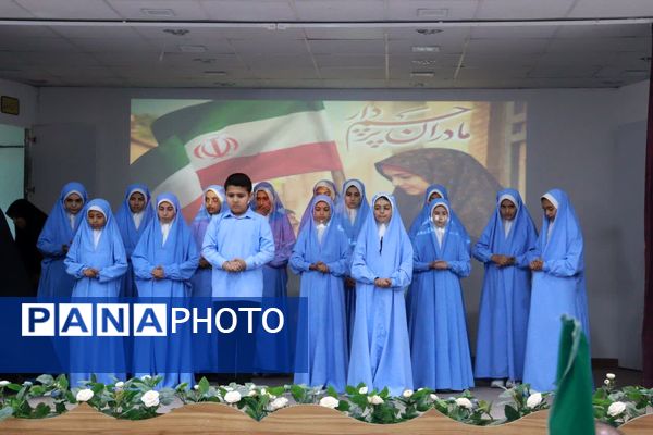 همایش مادران پرچم دار در شهرستان خلیل‌آباد 