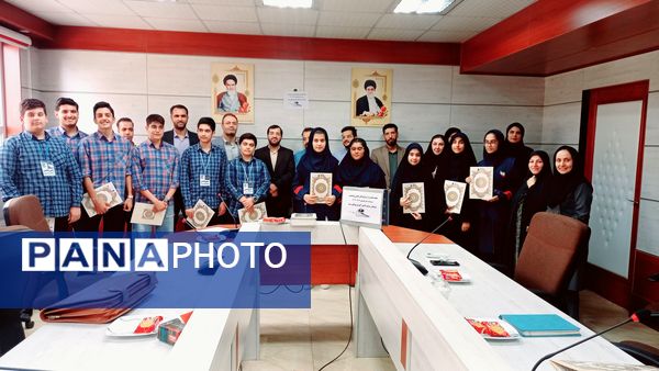 تقدیر از دانش‌آموزان برگزیده علمی‌پژوهشی در اداره آموزش و پرورش شهرستان ملارد