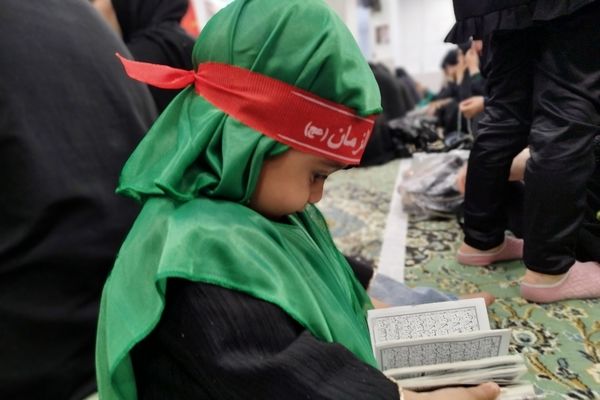 مراسم شیرخوارگان حسینی در شهرستان فریدونشهر 