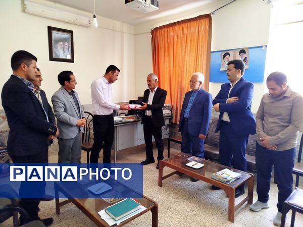 برگزاری مراسم سپاس معلم در خلیل آباد 