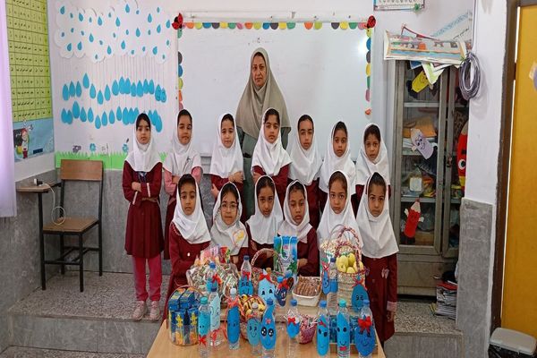 «جشن آب» در دبستان مولوی فین