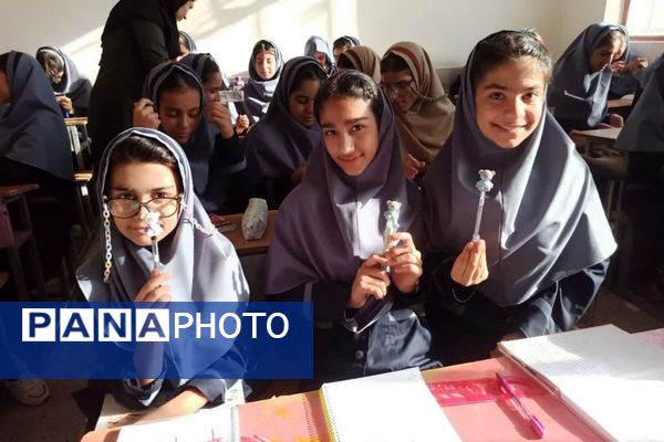 شادترین روز سال تحصیلی در مدرسه کوثر ناحیه ۴ شیراز 