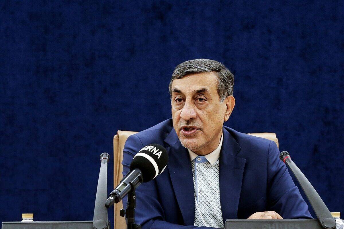 قائمپناه: ۲۴ همت برای توسعه ایلام اختصاص یافت/۴۹ مصوبه هدیه دولت