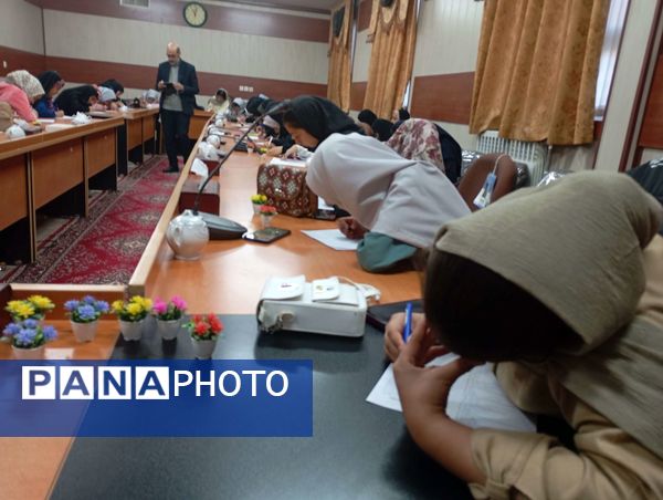 برگزاری جلسه هم اندیشی خبرنگاران پانا و آزمون خبرنویسی در خلیل آباد