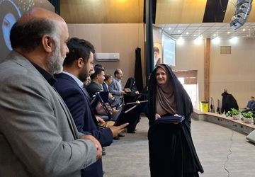 چهلمین یادواره بزرگداشت مقام معلم در ناحیه سه شیراز
