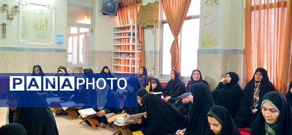 سی‌ودومین دوره مسابقات قرآن و عترت بسیج در حوزه فاطمه‌الزهرا (س) ملایر