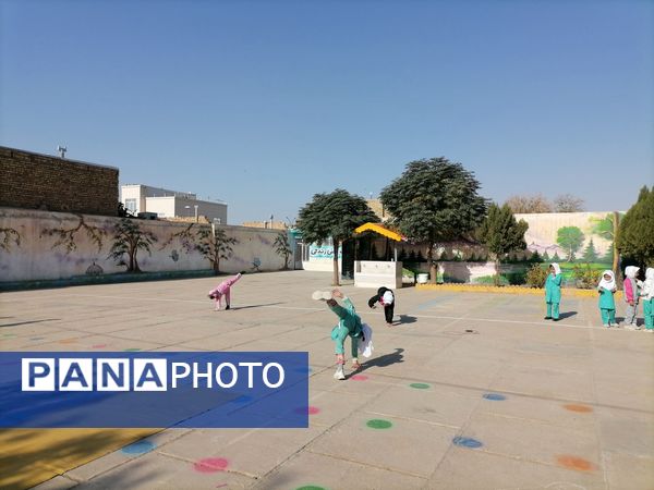 المپیاد ورزشی در مدرسه شهید نجفیان خلیل آباد 